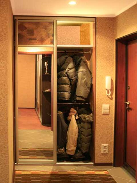 шкаф в коридор